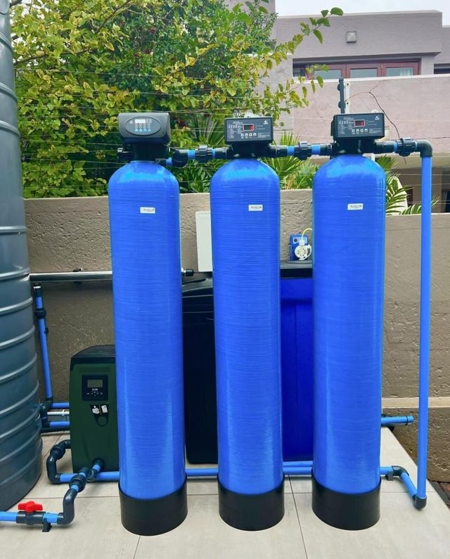 Suffix Boreholes team operating
